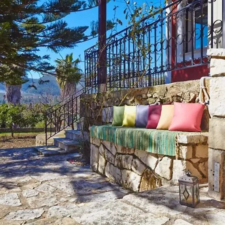 Anemelia' Villa